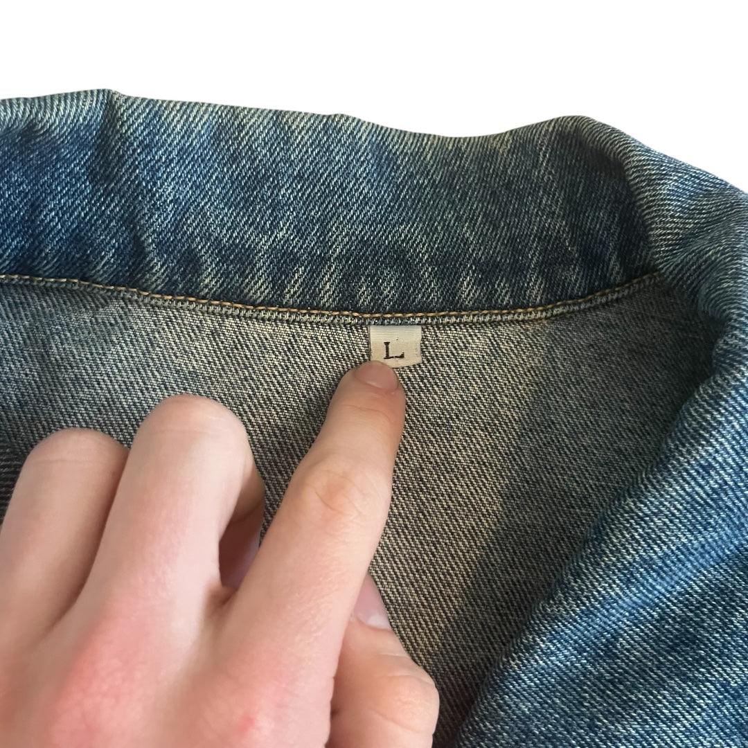 VINTAGE Universal Studios Denim Trucker Jacket (Large)