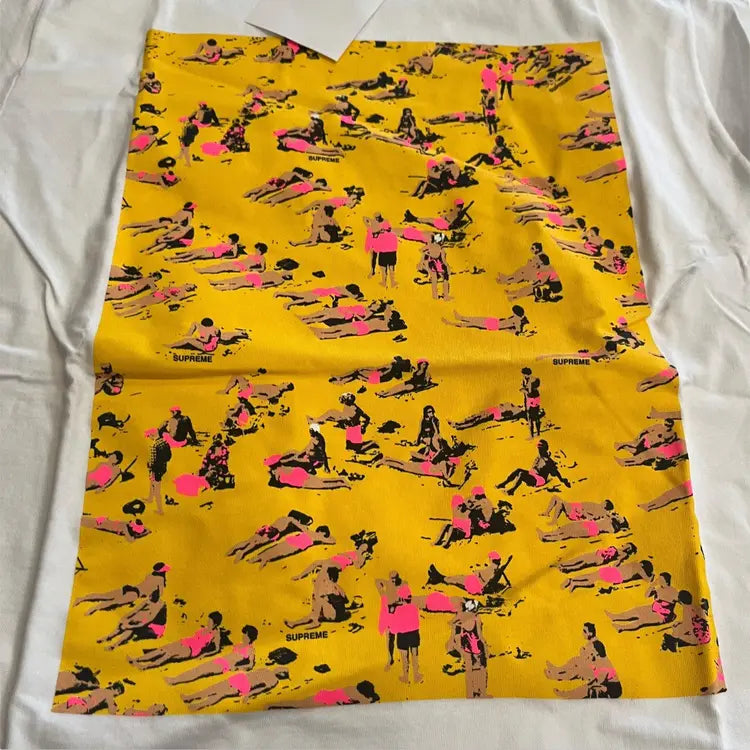 Supreme Beach T-Shirt - White (Large)