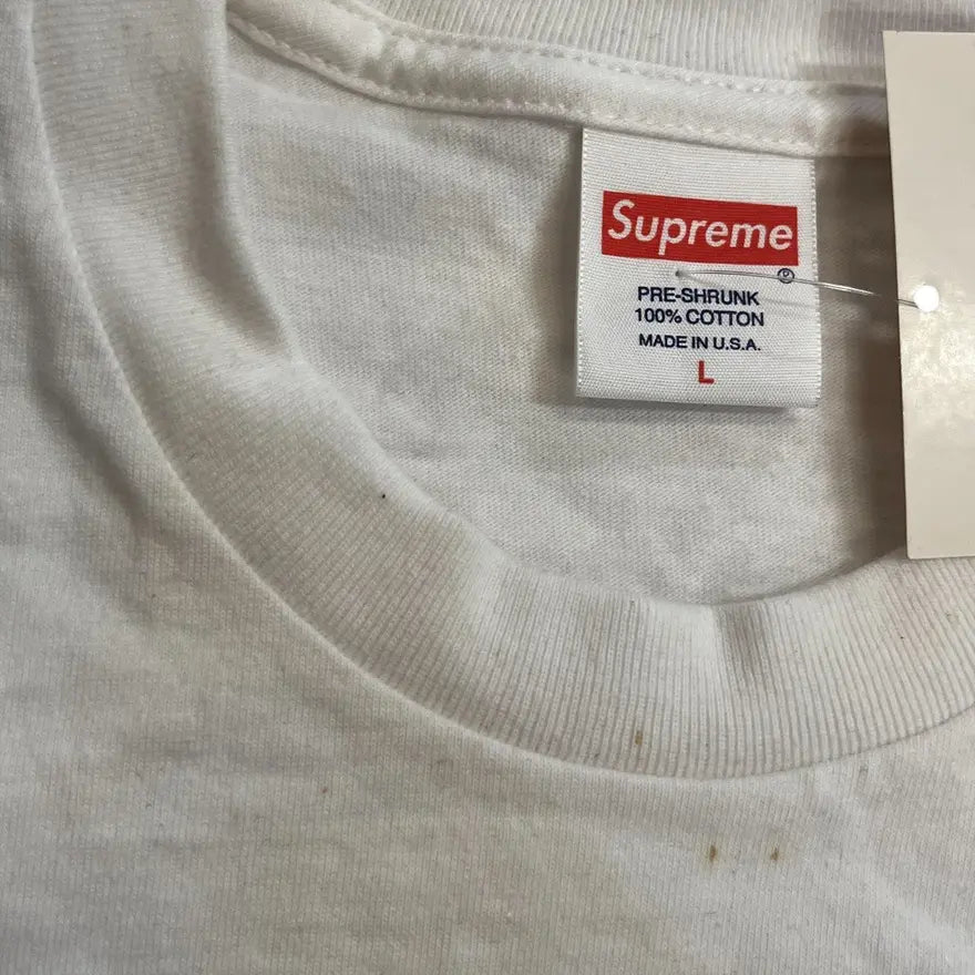 Supreme Catwoman T-Shirt - White (Large)