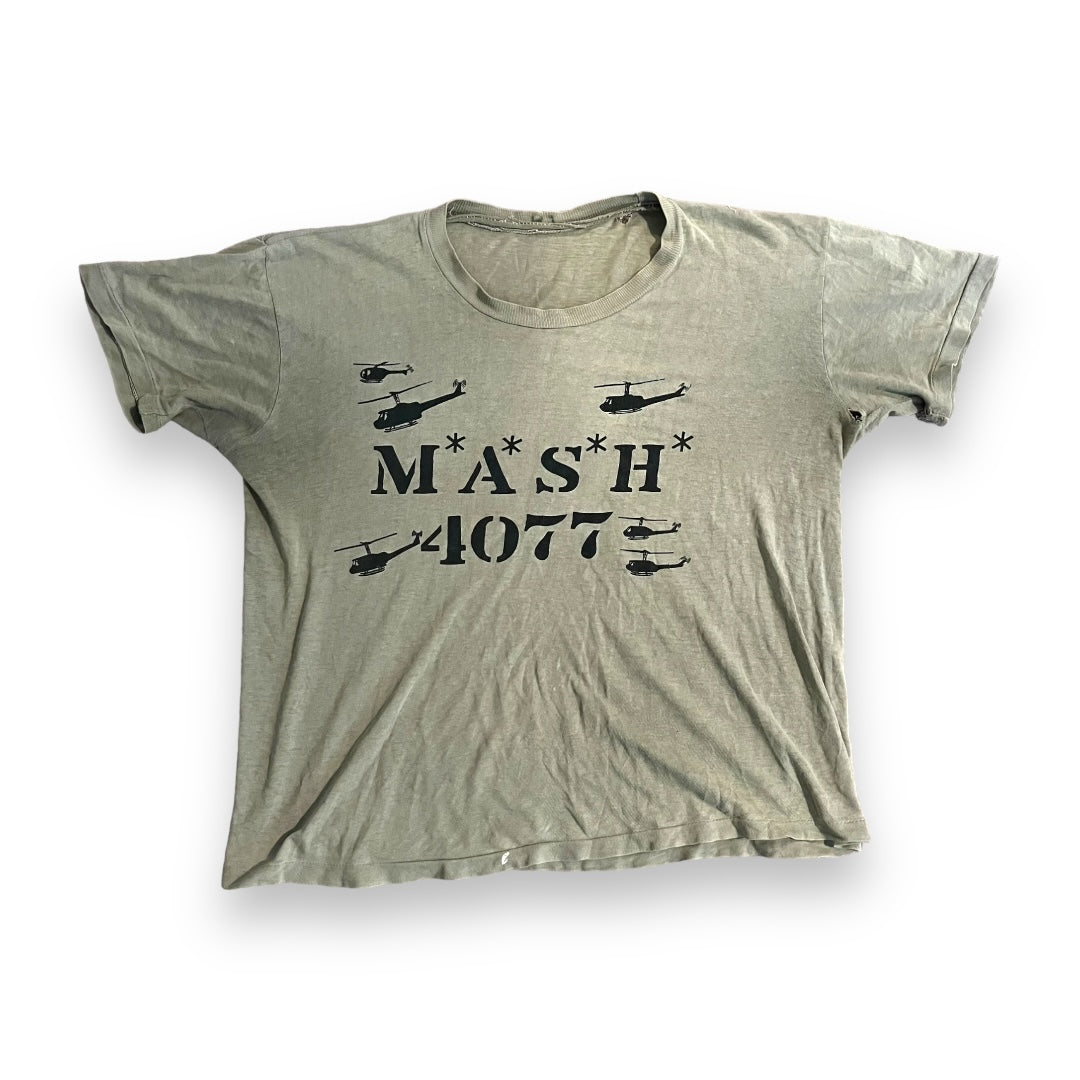 VINTAGE M*A*S*H* Boxy Cut T-Shirt T-Shirt (Medium)
