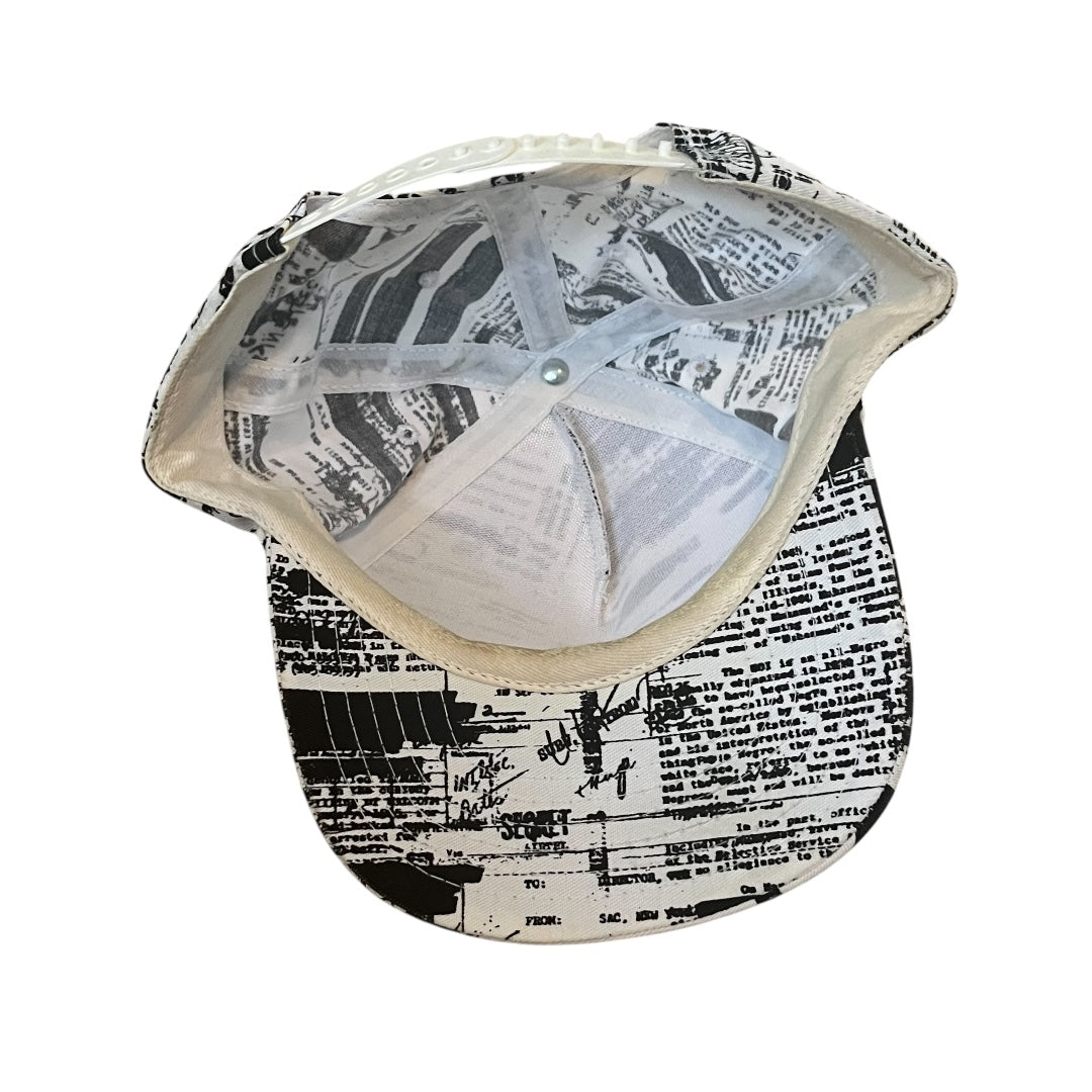 Supreme FBI AOP Hat - White / Black
