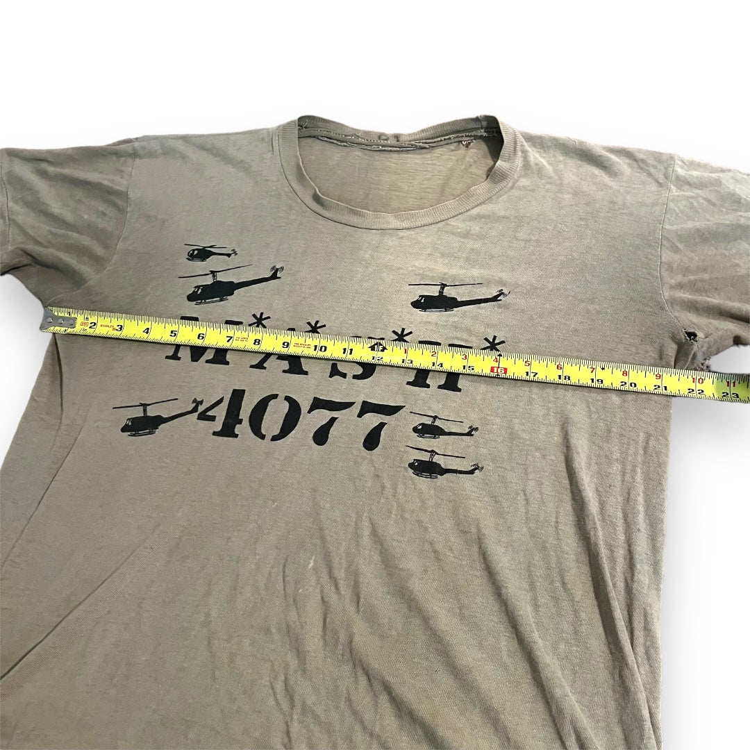 VINTAGE M*A*S*H* Boxy Cut T-Shirt T-Shirt (Medium)