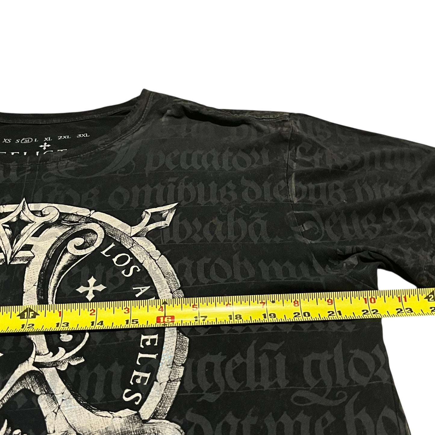 VINTAGE Affliction Cross T Shirt (Medium)