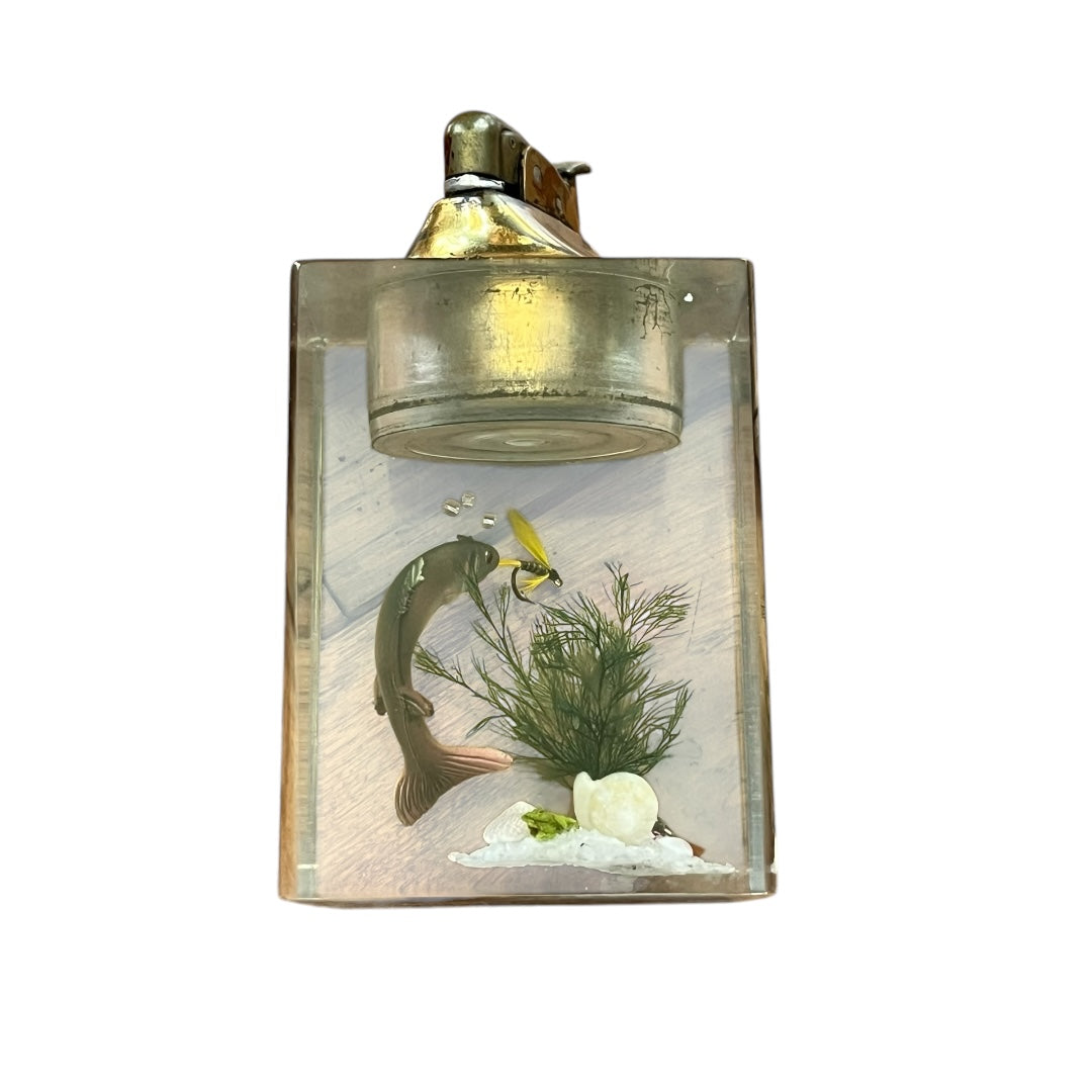 VINTAGE Evans Clearfloat Lucite Fish & FLy Lure Table Lighter