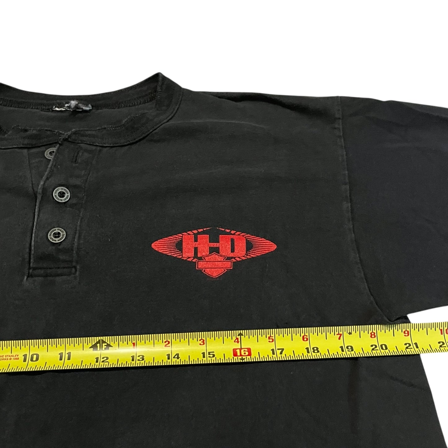 VINTAGE Harley Davidson Henley Shirt (Large)