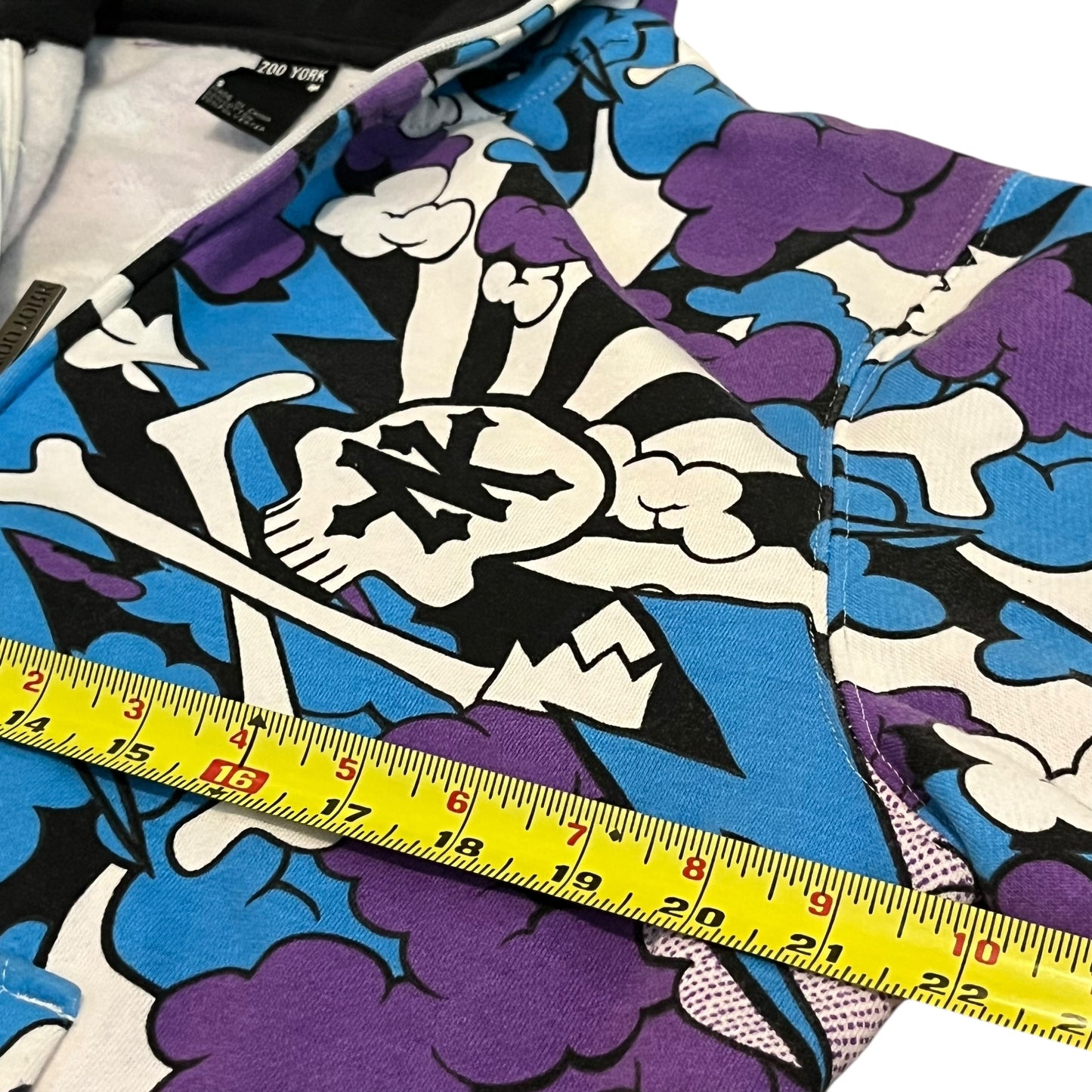 VINTAGE Zoo York x KAWS Full Zip Hoodie (Small)
