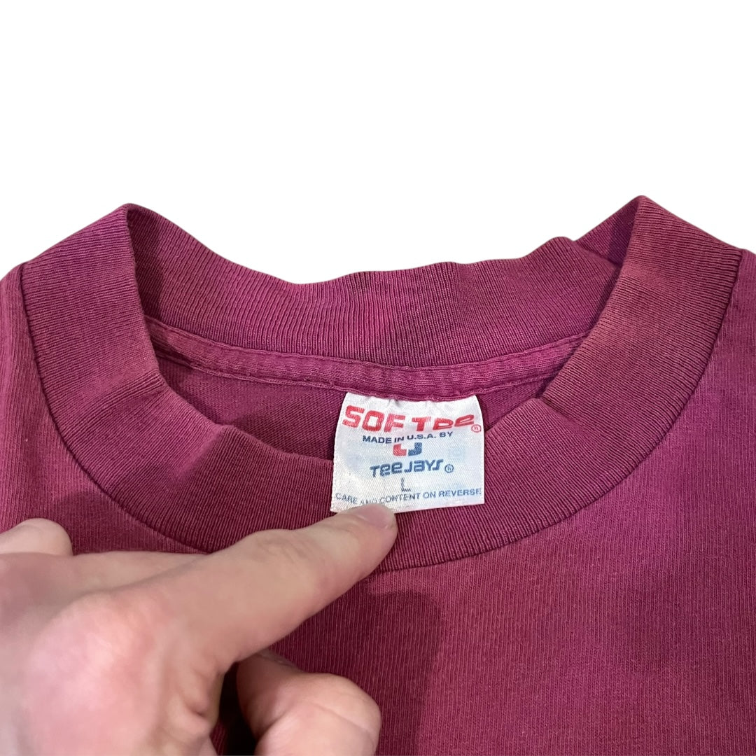 VINTAGE 17th Street Surf Shop T Shirt (Large)