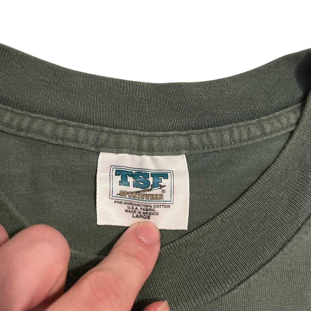 VINTAGE Al Agnew Fishing Pocket T Shirt (Large)