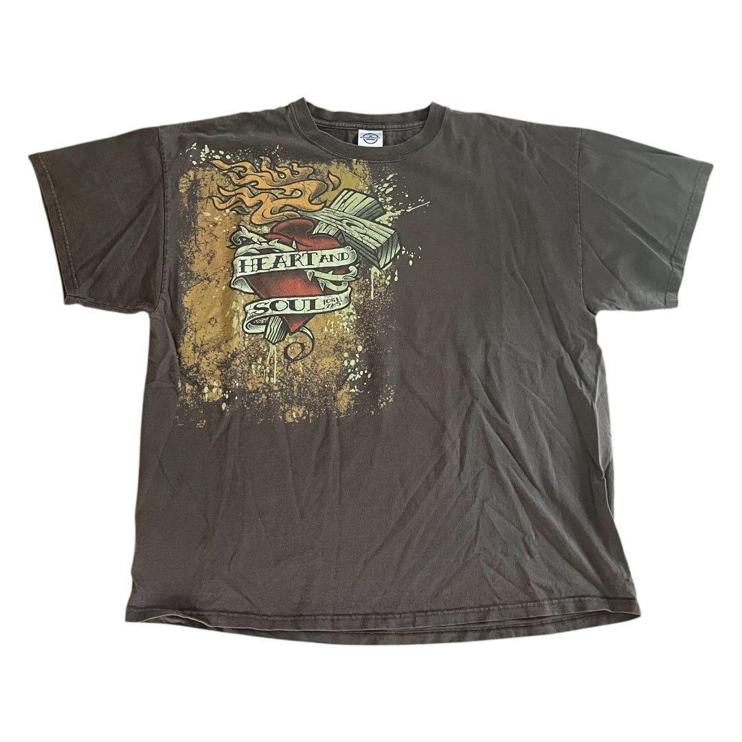 VINTAGE y2k Heart and Soul T Shirt (XL)