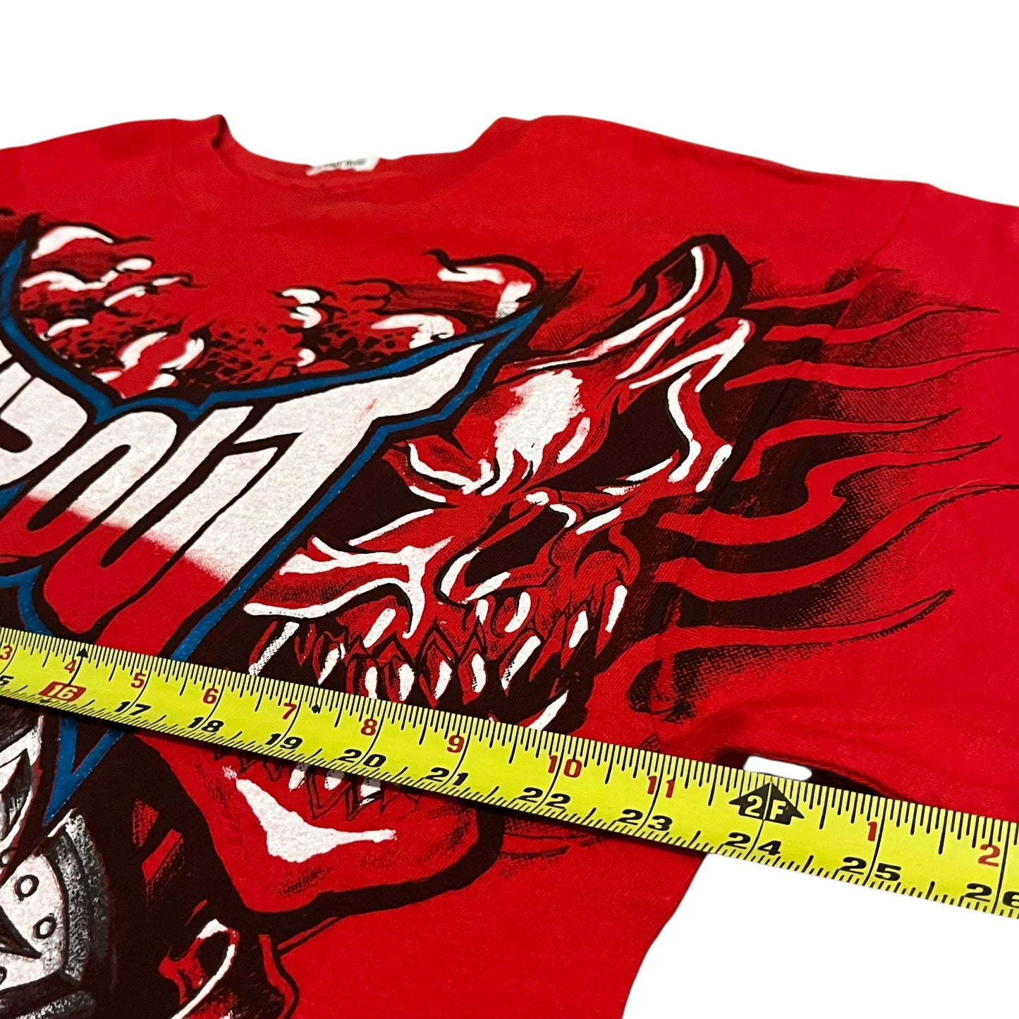 Tapout Flaming Skulls & Cross T Shirt (XL)